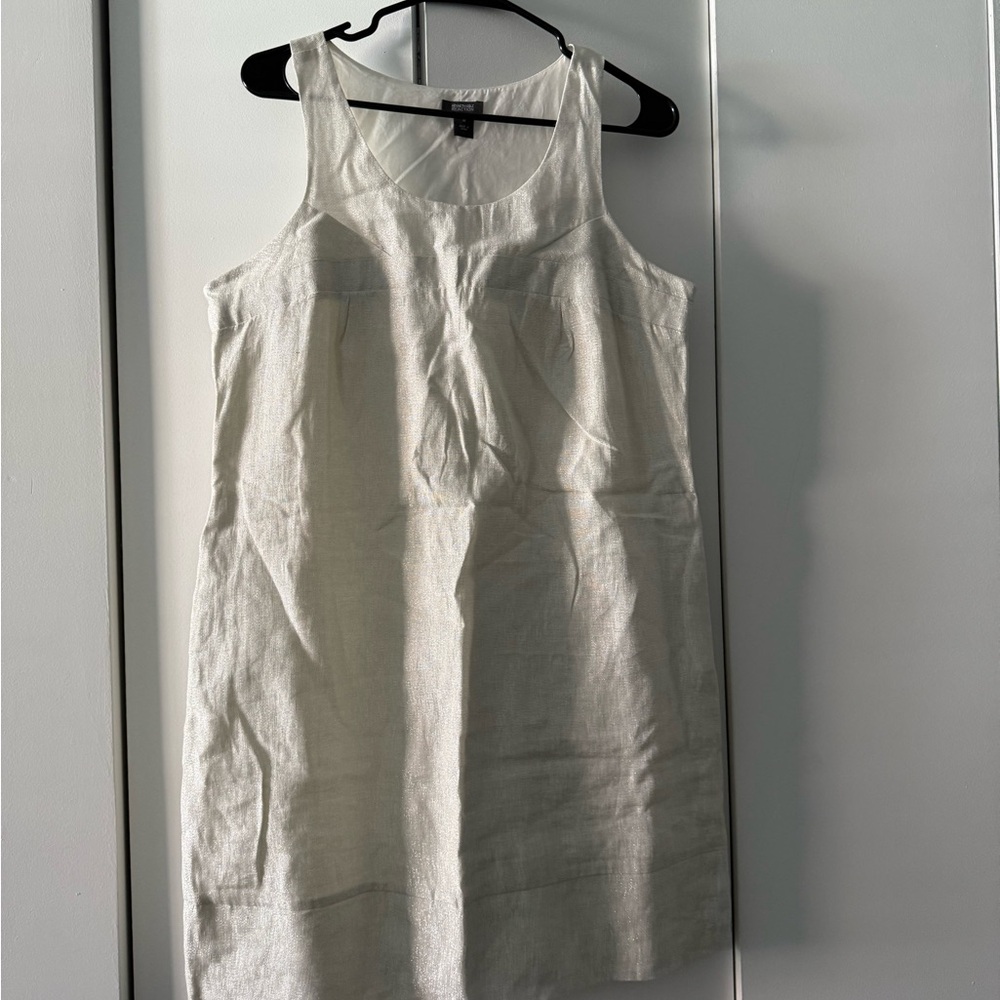 White Sleeveless Shimmer Shift Dress